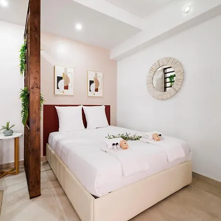Logement Cosy Au Coeur Des Remparts/Vieil Antibes Exterior photo